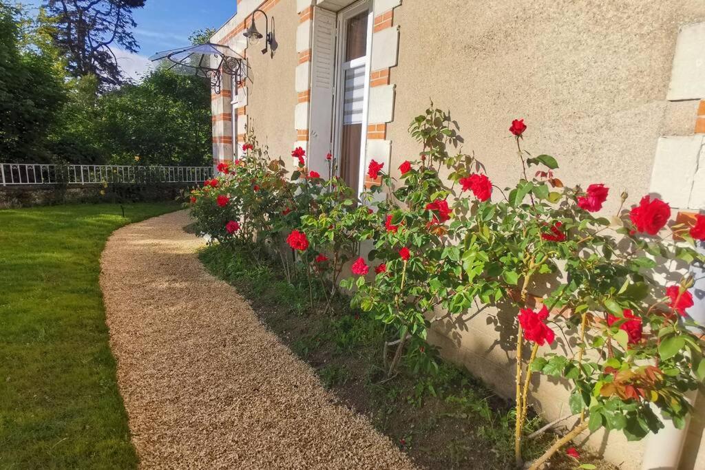 Amalouyse Chambre De Charme Au Coeur Des Chateaux De La Loire Монлуи-сюр-Луар Экстерьер фото